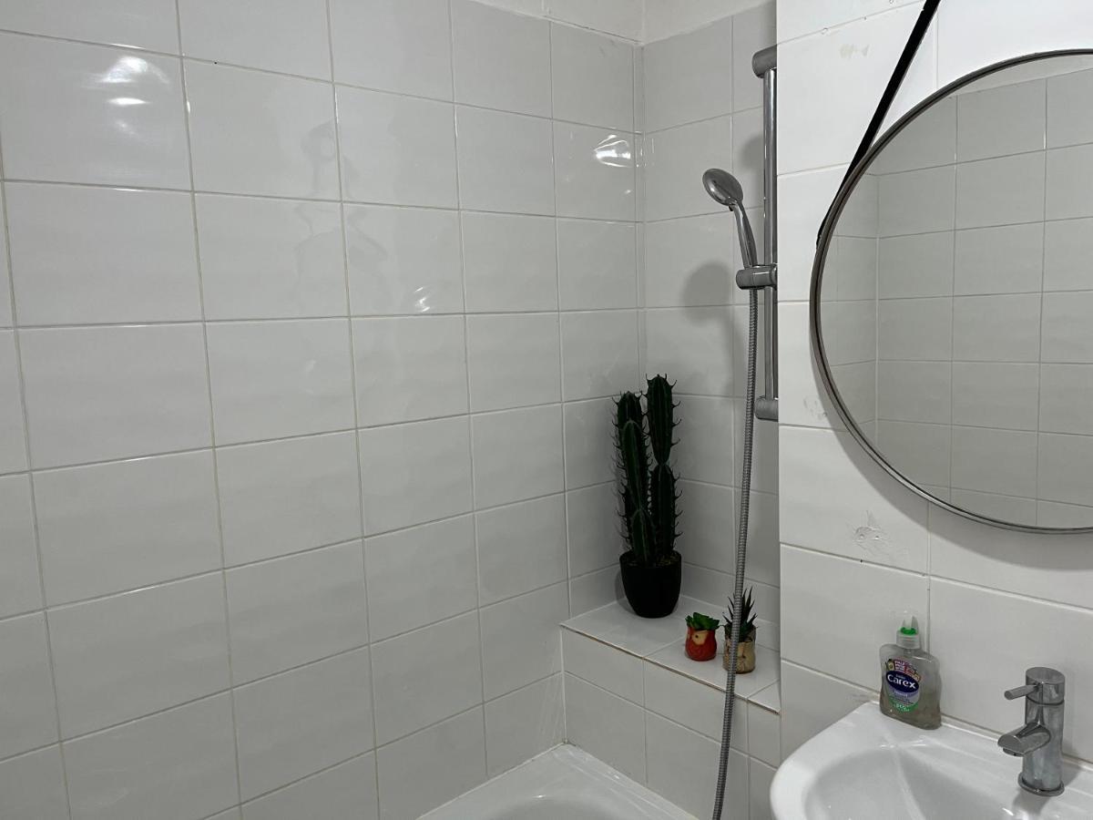 Rosebank house Apartment Leeds  Bagian luar foto