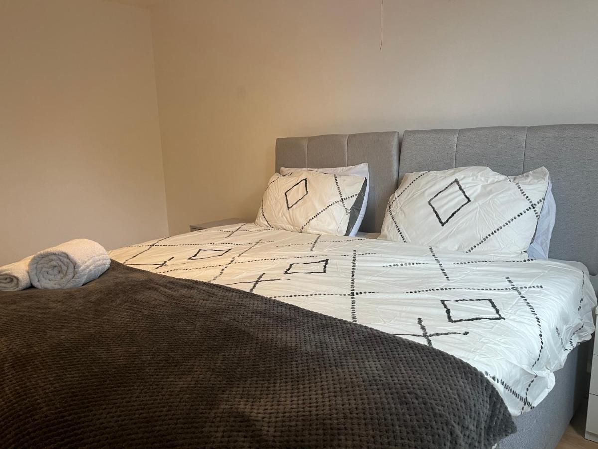 Rosebank house Apartment Leeds  Bagian luar foto